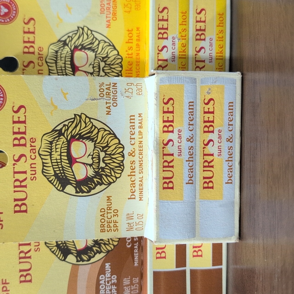 Burt's Bees Sun Care SPF 30 Mineral Sunscreen Lip Balm 6 Tubes Total - Picture 3 of 5